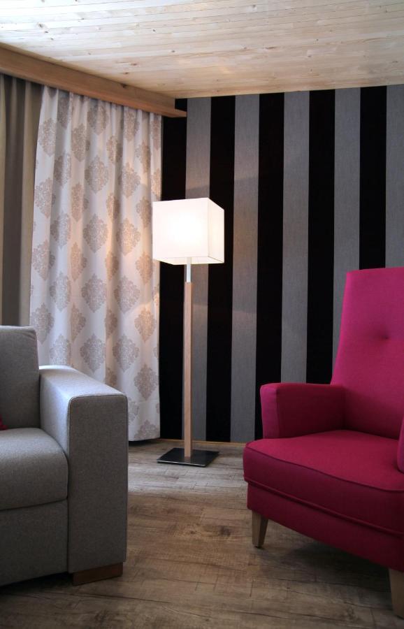 Hotel Krone Langenegg エクステリア 写真