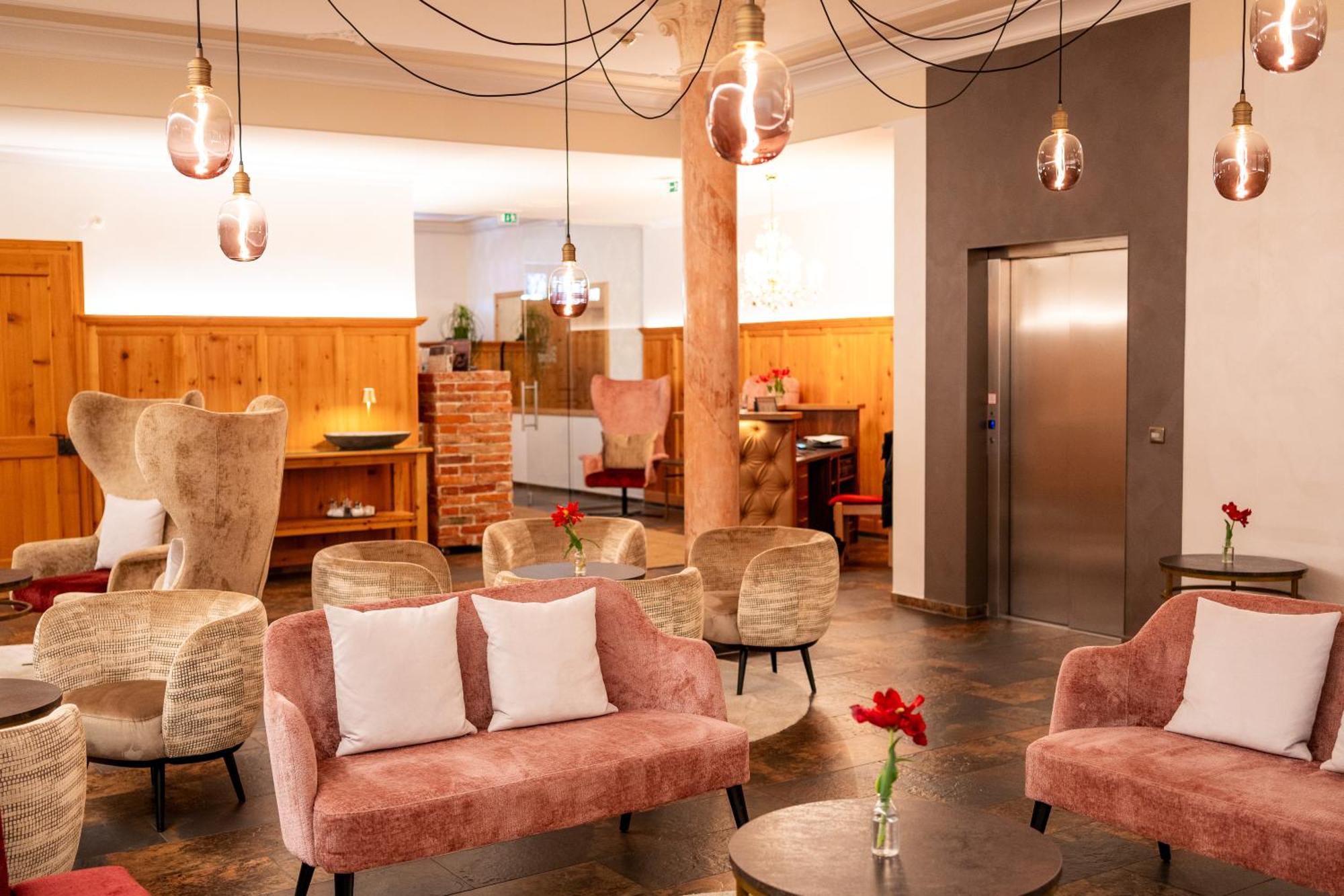 Hotel Krone Langenegg エクステリア 写真