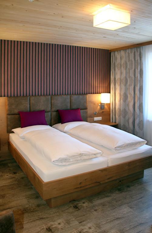 Hotel Krone Langenegg エクステリア 写真