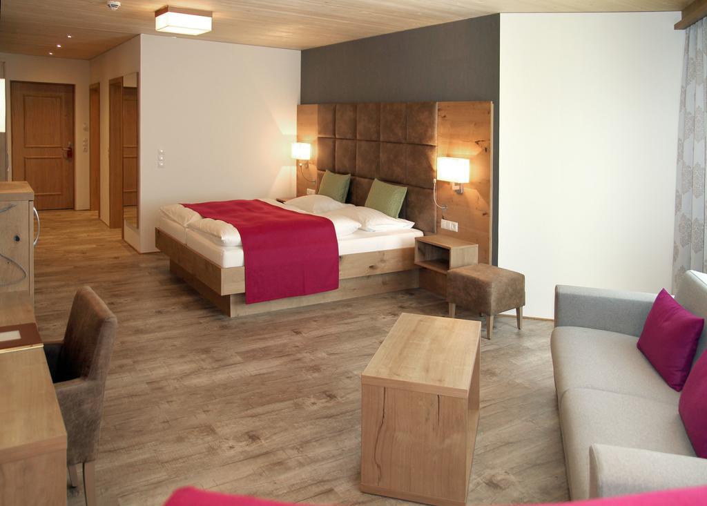 Hotel Krone Langenegg エクステリア 写真